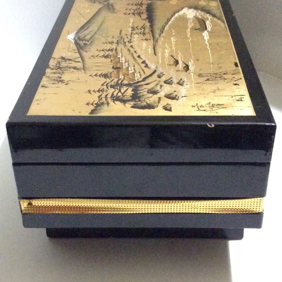 ❤️Vintage large Japanese painted jewelry music box - Picture 7 of 17